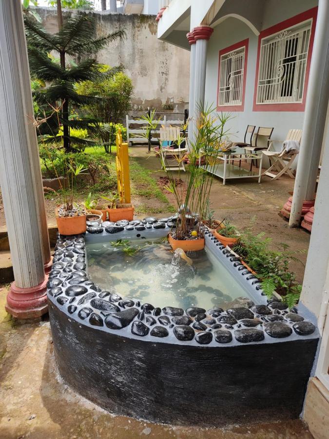 Residence Jardin Tropical Yaoundé Екстериор снимка