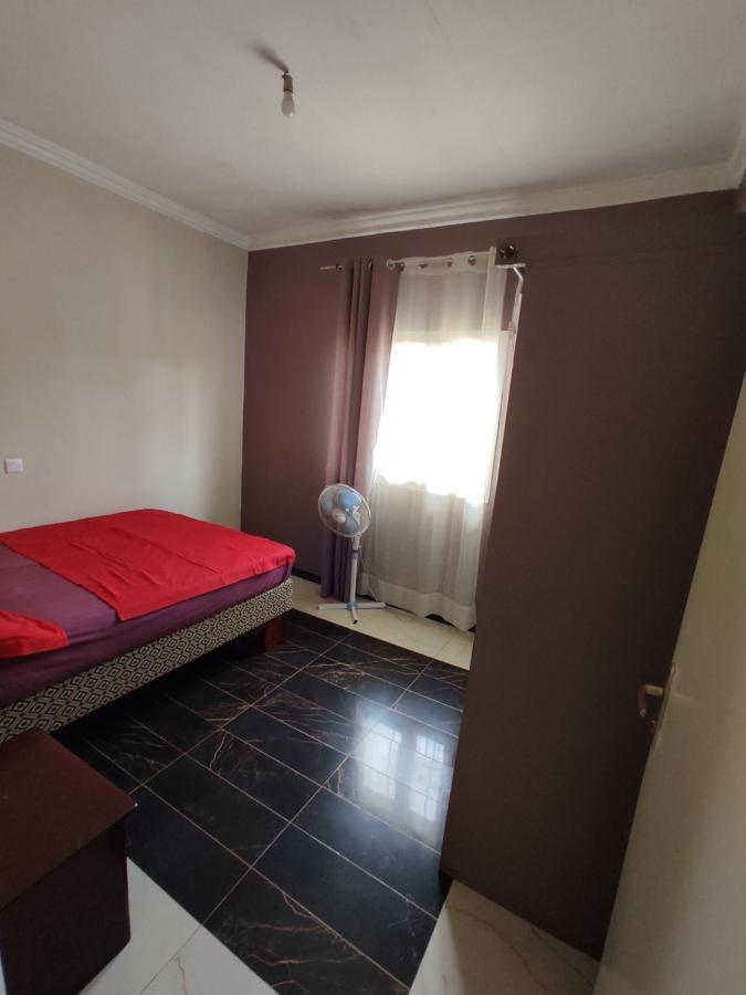 Residence Jardin Tropical Yaoundé Екстериор снимка