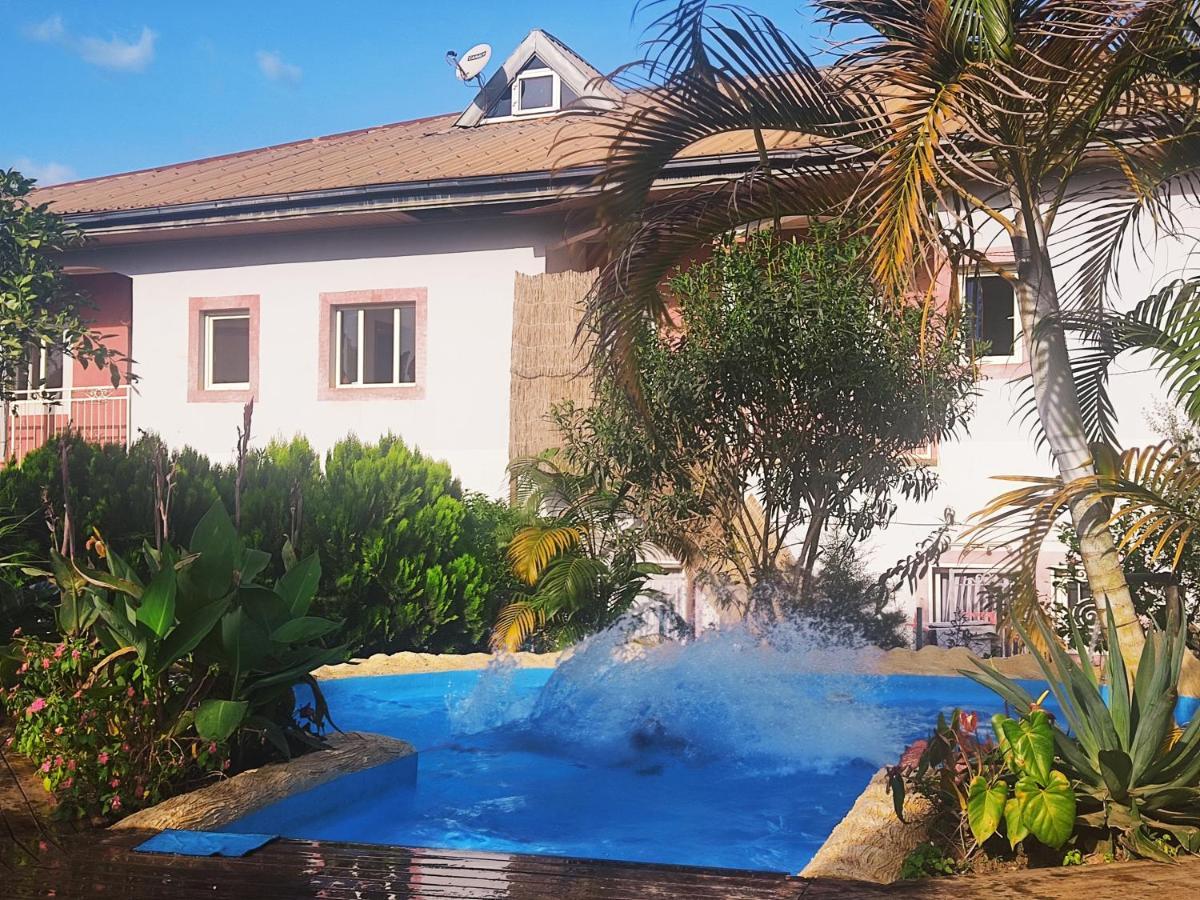 Residence Jardin Tropical Yaoundé Екстериор снимка