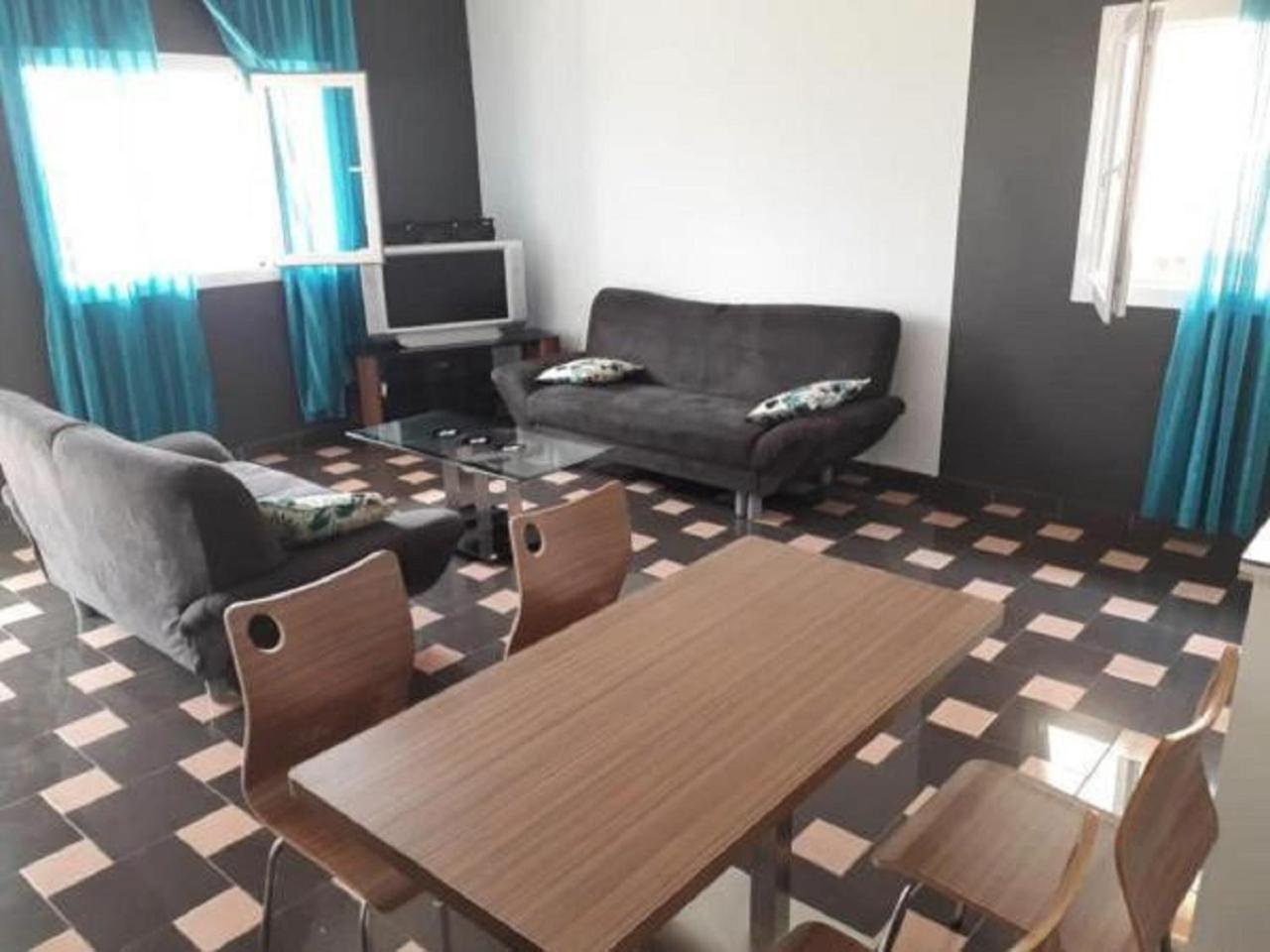 Residence Jardin Tropical Yaoundé Екстериор снимка